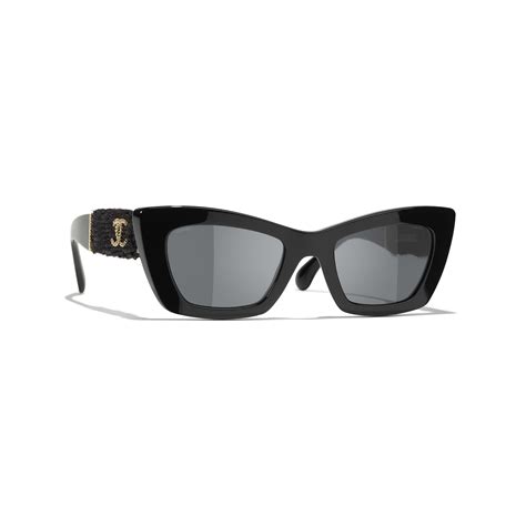 Chanel Cate Eye Sunglasses worn by J